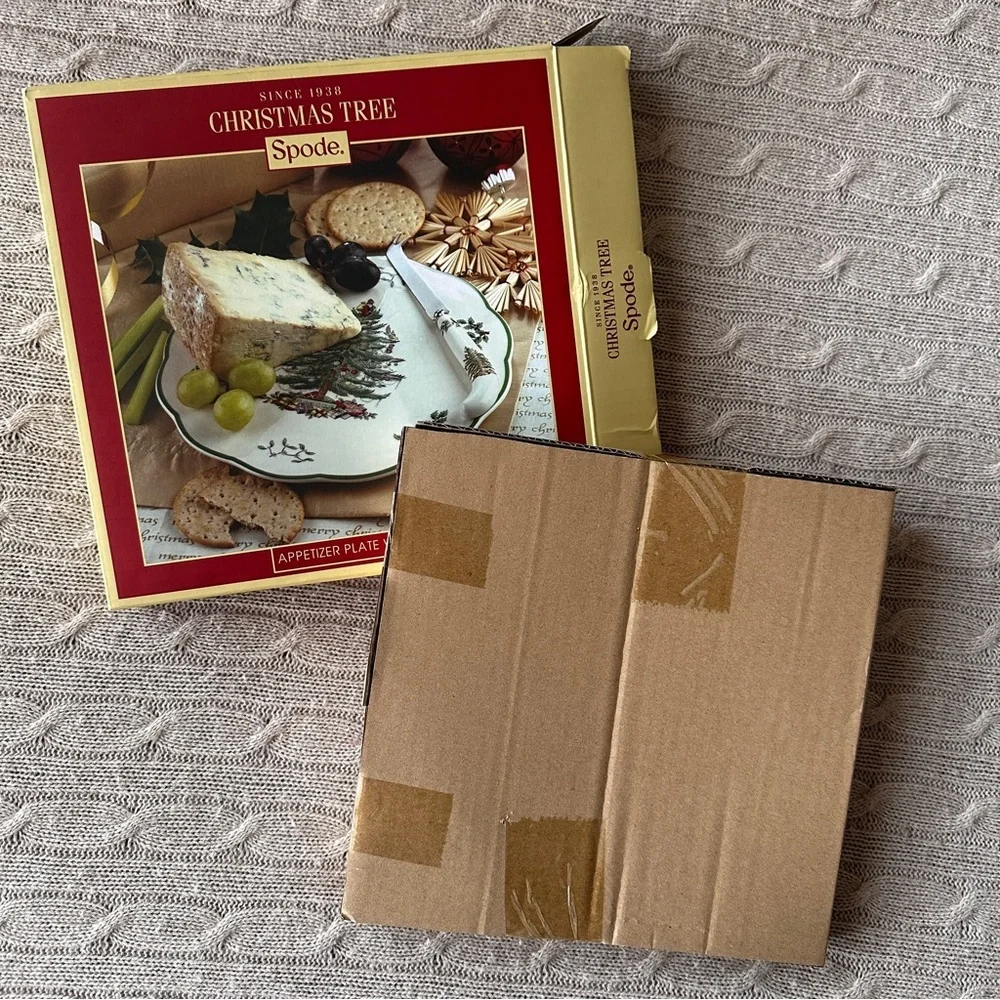 NIB Spode Christmas Tree Appetizer Plate with Knife 9”, Unopened
